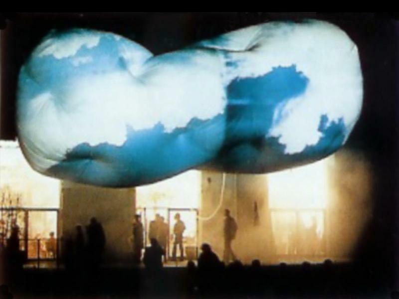 10.12.2013 1970 Projected Cloud- Stedelijk Museum Amsterdam [Theo Botschuijver, Jeffrey Shaw]